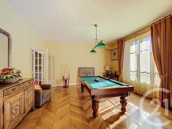 Maison à vendre  11 pièces - 320 m2 NEMOURS - 77