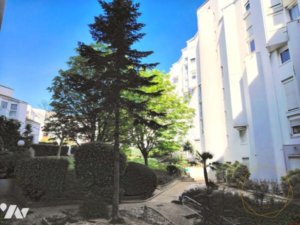 Appartement T3 lumineux avec parking privatif