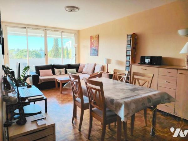 Appartement T3 lumineux avec parking privatif