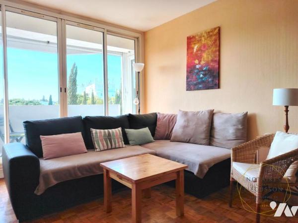 Appartement T3 lumineux avec parking privatif