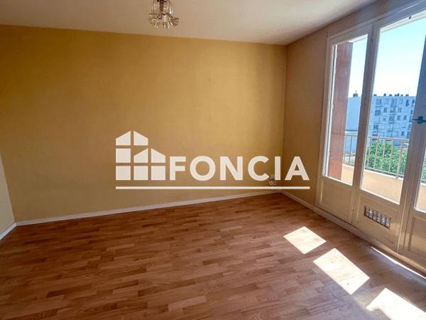 Location Studio 28.8 m² - RESIDENCE SAINT PAUL I/II/III Dijon 21000