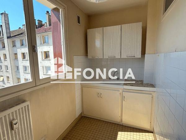 Location Studio 28.8 m² - RESIDENCE SAINT PAUL I/II/III Dijon 21000