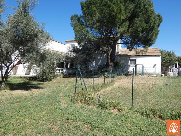 Domaine Immobilier Salon De Provence 620 m2 Salon de provence Domaine Immobilier Salon De Provence 620 m2 Salon de provence
