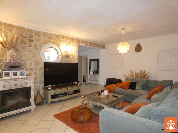 Domaine Immobilier Salon De Provence 620 m2 Salon de provence Domaine Immobilier Salon De Provence 620 m2 Salon de provence