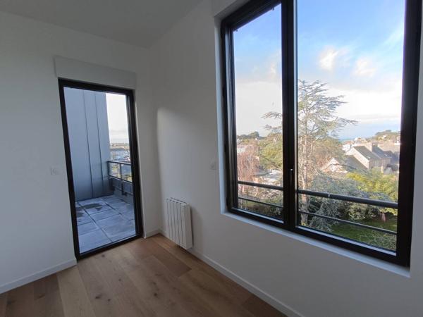 Appartement à vendre 5 pièces de 137 m²