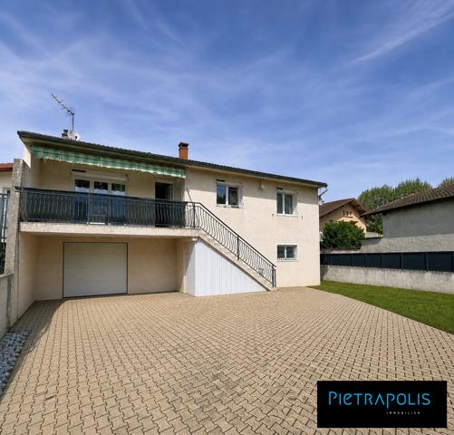 Montluel - Maison Individuelle - 97m2 - Au calme - 479m2 de terrain