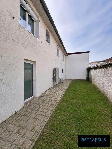 Montluel - Maison Individuelle - 97m2 - Au calme - 479m2 de terrain