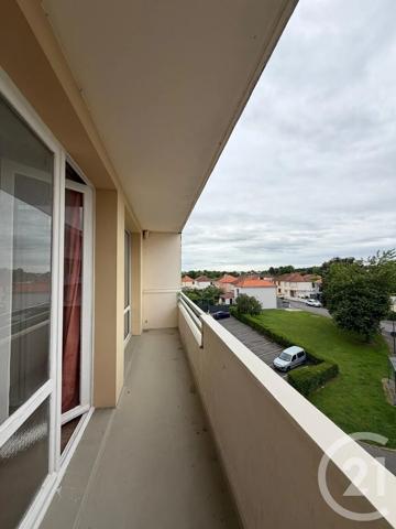 Appartement F3 à vendre  3 pièces - 54,85 m 2   ST QUENTIN  - 02