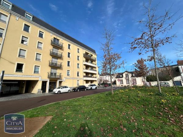 Appartement à louer 3 pièces 63.19m² Tarbes (65000)