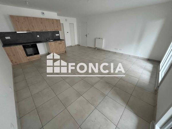 Location Appartement 3 pièces 65.4 m² - Tours 37100