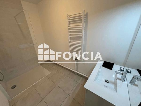 Location Appartement 3 pièces 65.4 m² - Tours 37100