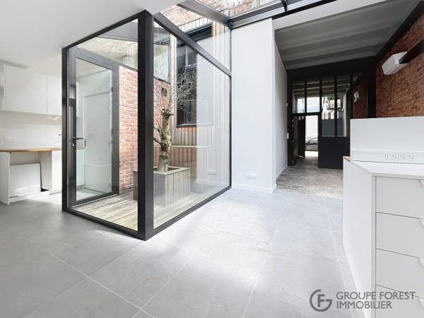 Bureau La Madeleine Secteur La Madeleine 57 m²