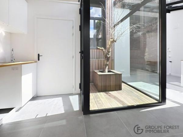 Bureau La Madeleine Secteur La Madeleine 57 m²