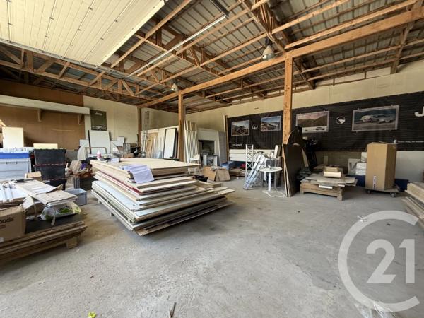 Immeuble à vendre  1205 m 2   BEAUVAIS  - 60