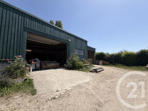 Immeuble à vendre  1205 m 2   BEAUVAIS  - 60