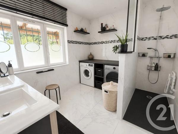 Immeuble à vendre  1205 m 2   BEAUVAIS  - 60