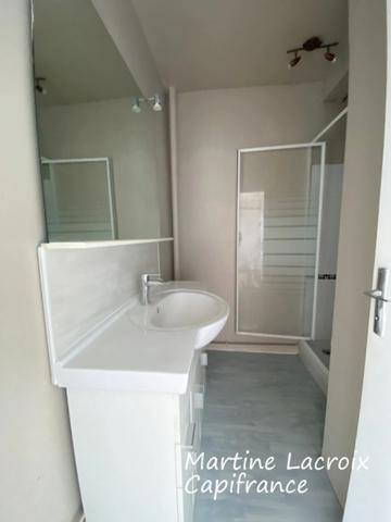 Dpt SARTHE (72), à vendre LA FERTE BERNARD - APPARTEMENT P3 de 52 m²