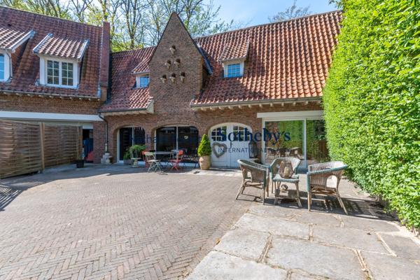 Vente Maison de luxe Croix 14 Pièces 462.74 m²