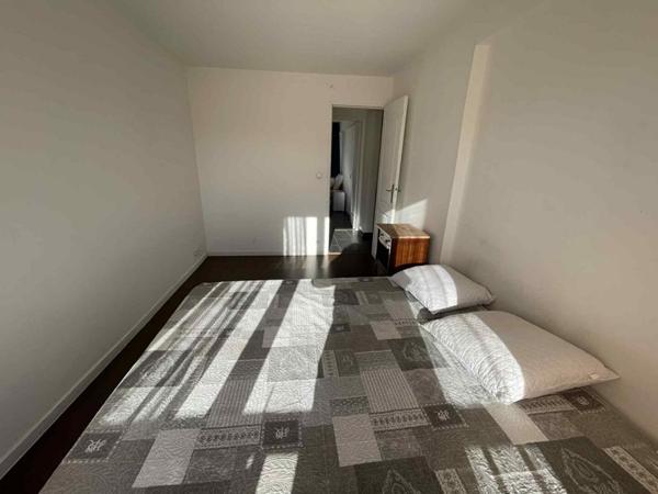 Appartement de type T3, Chemin de Candia, de 58 m2, avec petite vue mer