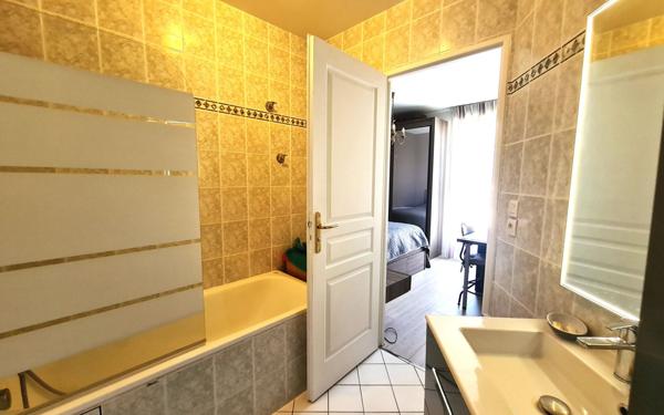 Appartement à vendre    4 pièces • 107,65 m2 Ozoir-la-Ferrière