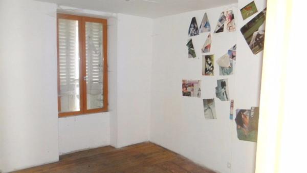 Dpt Allier (03), à vendre DOYET Entrepots et Bureaux et appartements