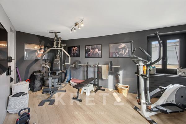 A vendre - Montmorency - Demeure familiale d’exception avec jardin arboré et piscine -