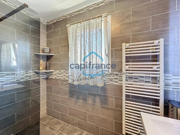 Maison à vendre 5 pièces plain-pied 107m² - PIERRELATTE