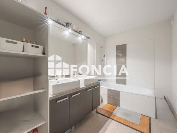 À vendre Appartement 4 pièces 84.41 m² - Floirac 33270