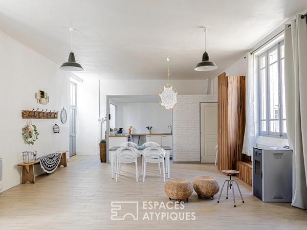 Ancien corps de ferme du XVIIème siècle à une heure de Paris
