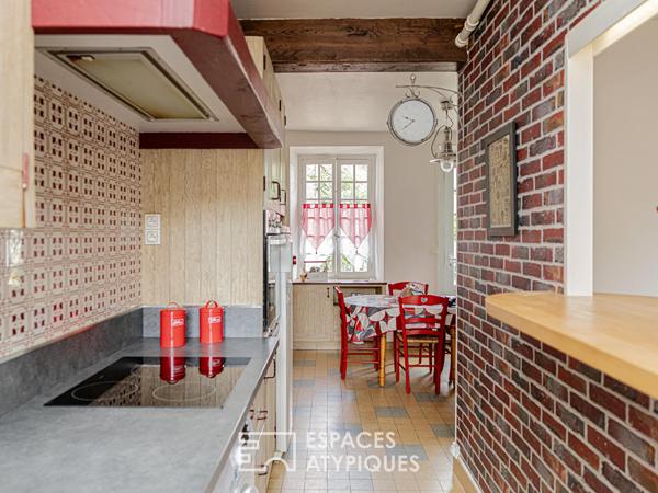 Ancien corps de ferme du XVIIème siècle à une heure de Paris