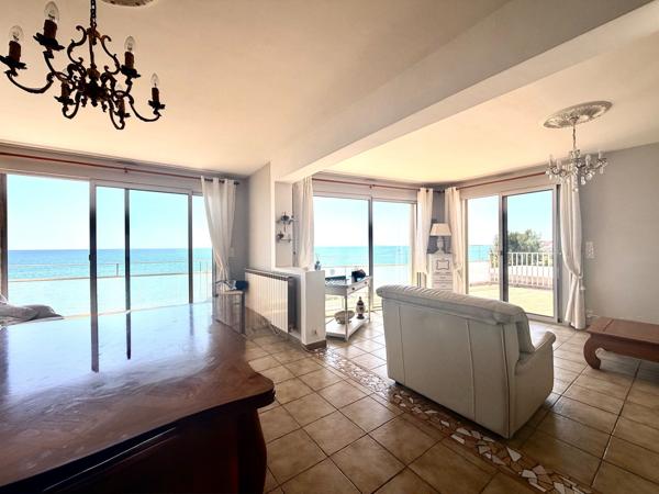 Vente Appartement de luxe Sète 5 Pièces 127 m²