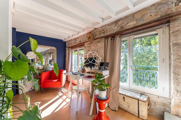 Superbe appartement T3 en étage élevé, baigné de lumière au charme authentique incontestable