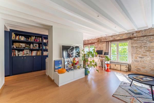 Superbe appartement T3 en étage élevé, baigné de lumière au charme authentique incontestable