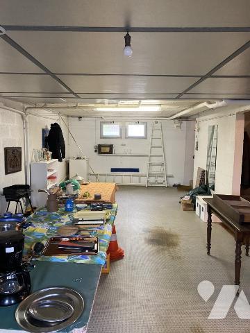 PAVILLON sur sous-sol avec JARDIN