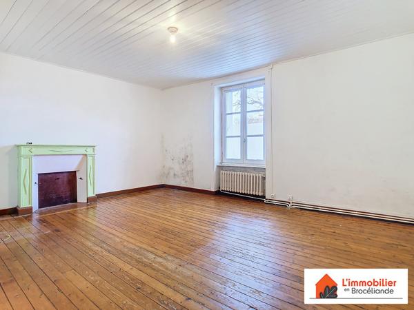 Maison de bourg avec jardin au coeur de Plélan-le-Grand