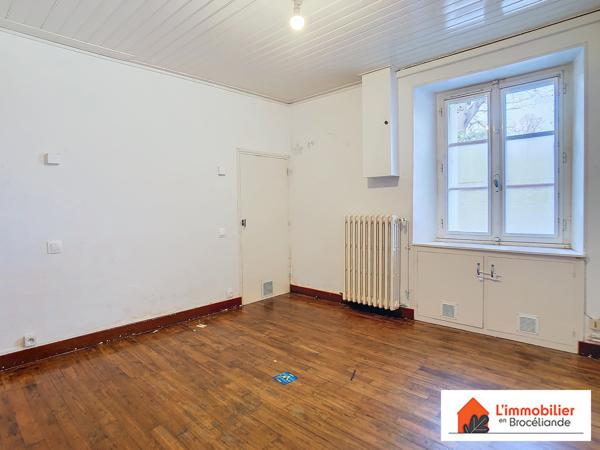 Maison de bourg avec jardin au coeur de Plélan-le-Grand