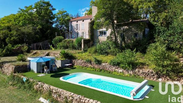Maison à vendre 15 pièces 736 m² Le Muy