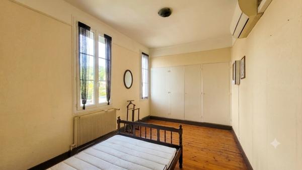 BEAUVAIS – Maison de caractère en briques avec jardin et 30 m² aménageables