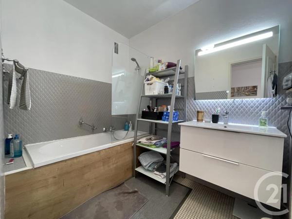 Appartement F5 à vendre  5 pièces - 136,38 m 2   METZ  - 57