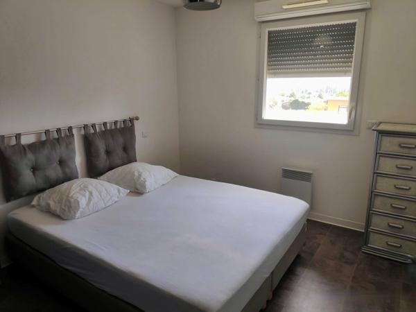 Fréjus- T3 récent dernier étage avec parking+garage !