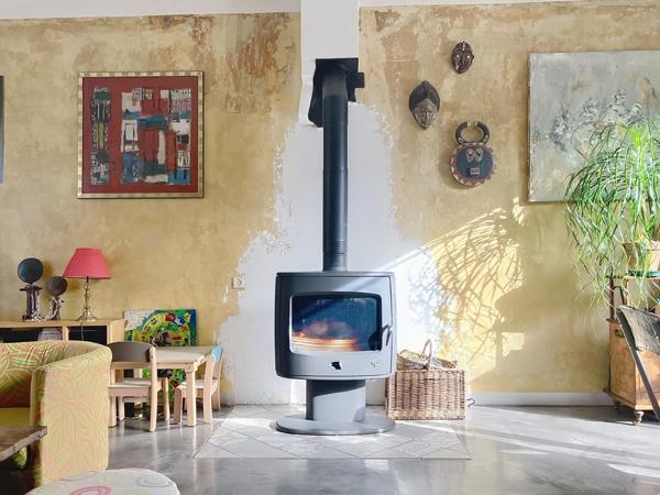 Croix de Chavaux belle meulière avec jardin arboré