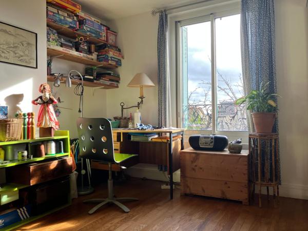 Croix de Chavaux belle meulière avec jardin arboré