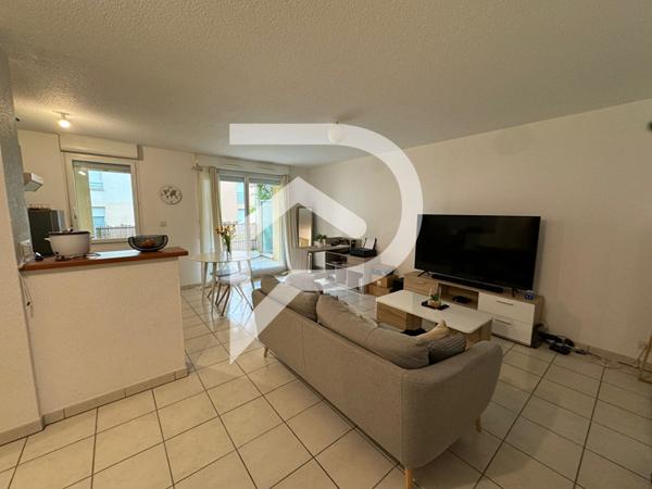 APPARTEMENT T3 BALCON ET STATIONNEMENT POITIERS