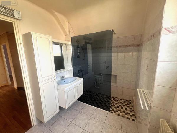 Maison de ville à louer à Concarneau dans le Finistère (29900), ref : 008/1367   
Centre Ville