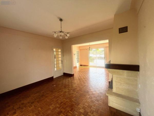 Maison de ville à louer à Concarneau dans le Finistère (29900), ref : 008/1367   
Centre Ville