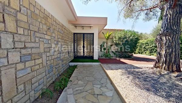 Villa d'architecte de 163m² sur un terrain de 1400m² avec piscine