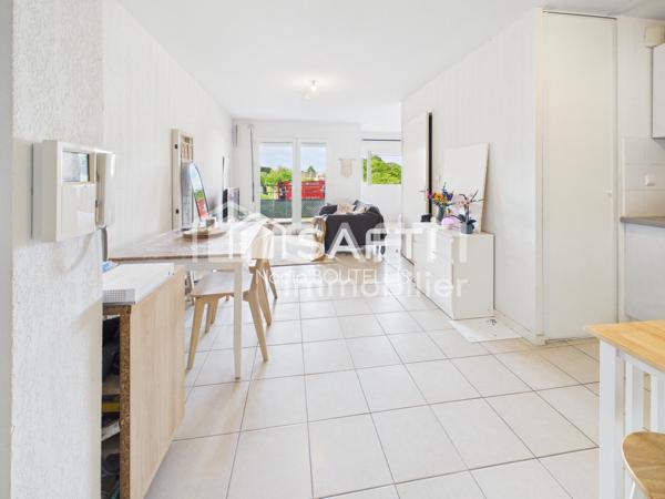 LE HAILLAN – STUDIO 32 m² AVEC PARKING COUVERT – PROCHE CENTRE-VILLE
