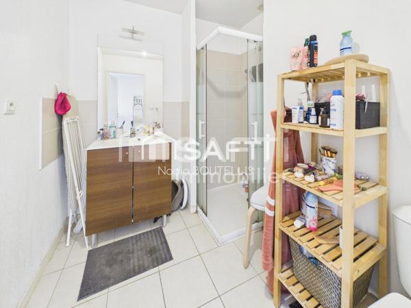 LE HAILLAN – STUDIO 32 m² AVEC PARKING COUVERT – PROCHE CENTRE-VILLE