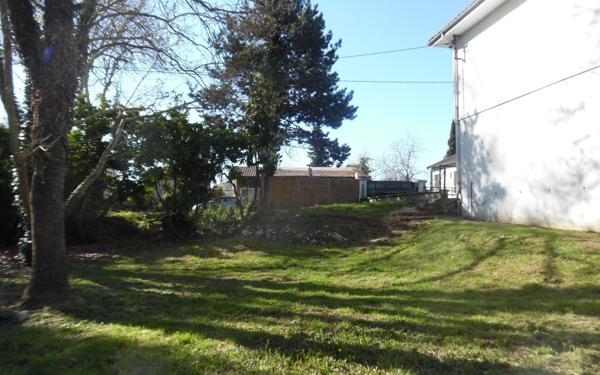 Maison à vendre    3 pièces •  Colayrac-Saint-Cirq