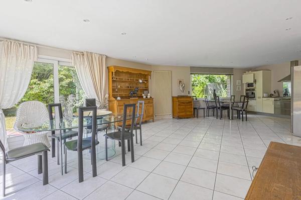 Maison à vendre 5 pièces 179.92m² Neuville-en-Ferrain (59960)